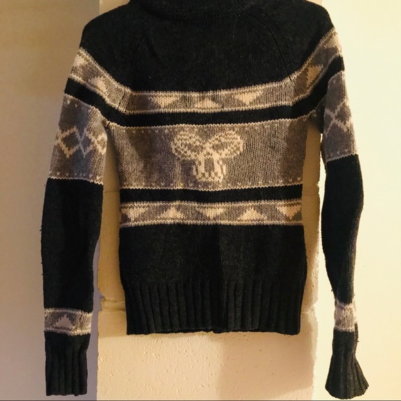 TNA Sweater - Picture 4 of 4